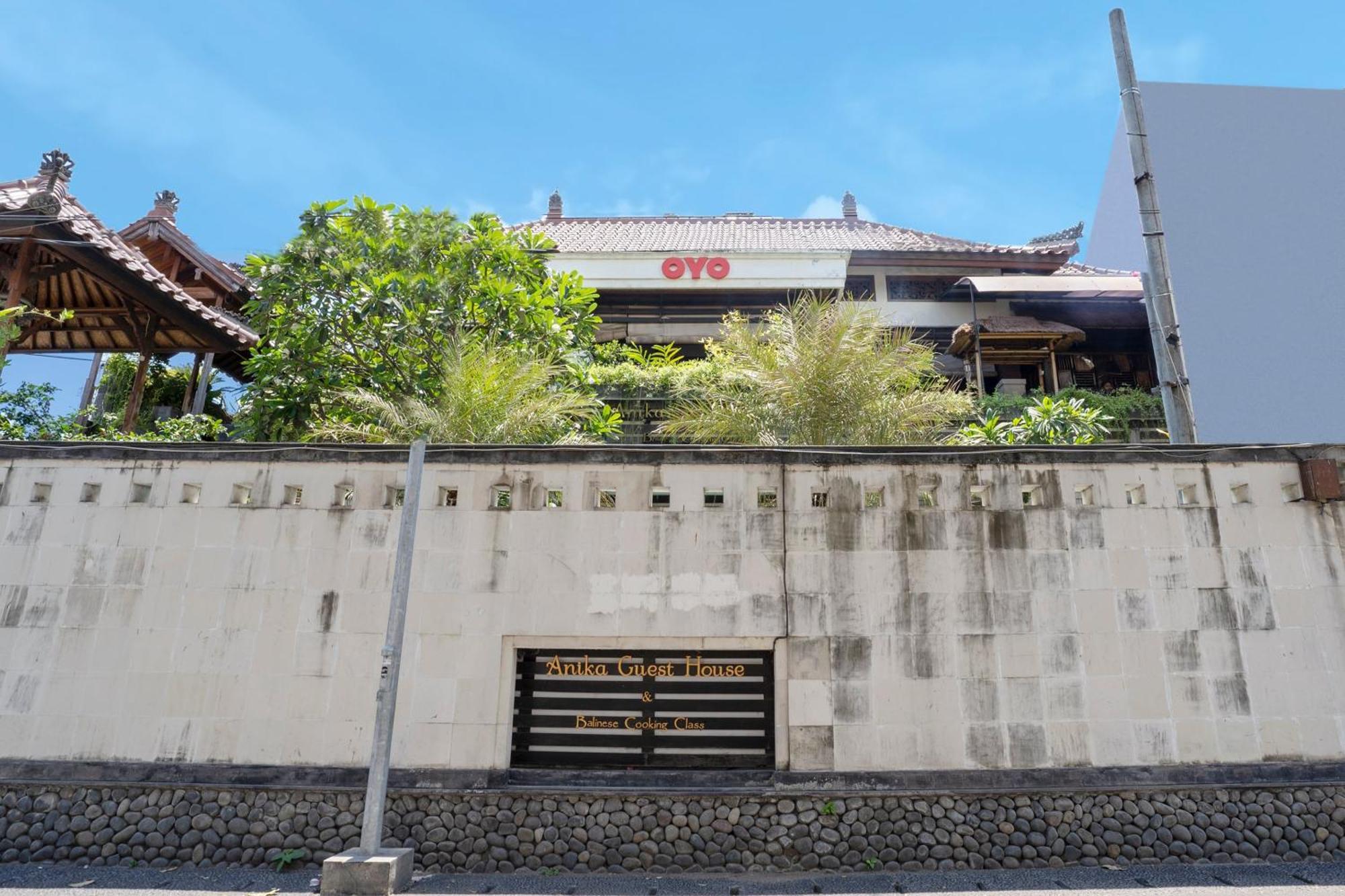 Hotel Oyo 482 Anika 2*
